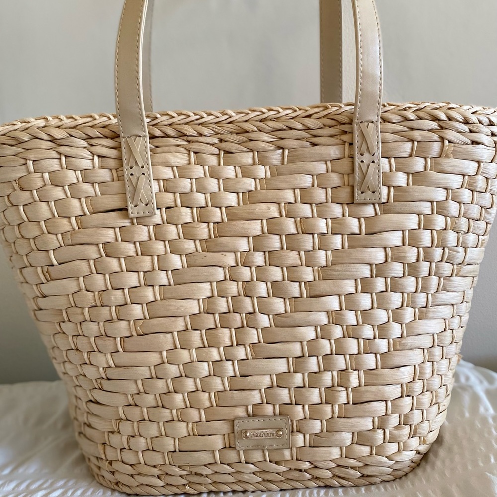 MaxMara Tote, canvas interior, neutral color, leather trim, duel shoulder straps